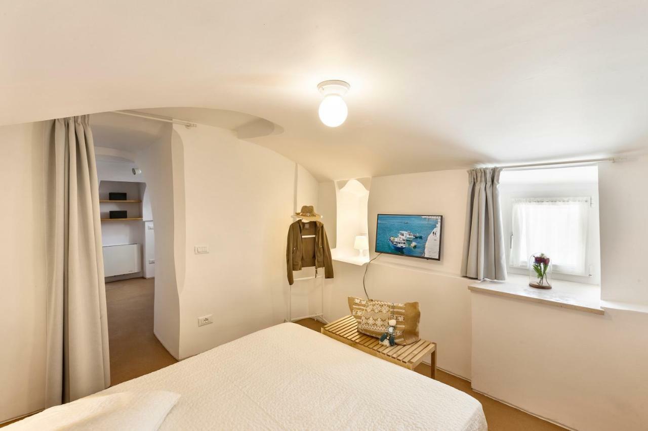 Casetta Sul Porto Antico Монополи Экстерьер фото